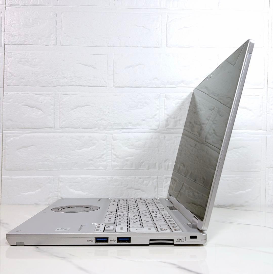 タッチパネル✨第10世代 i5 SSD256/8GBレッツノート Win11