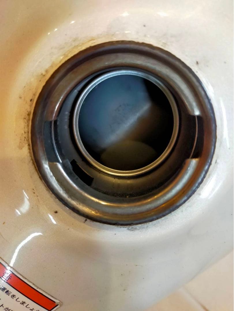 SUZUKI グラストラッカー　NJ4BA　純正タンク　燃料コック付き