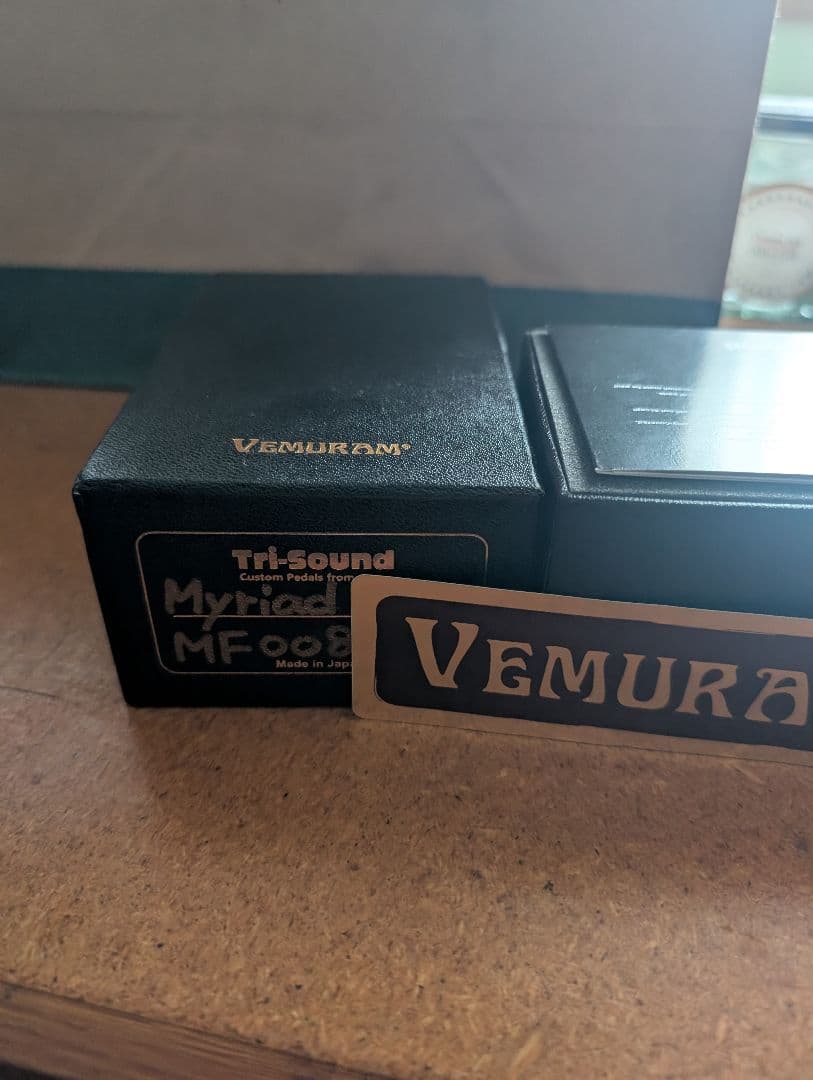 Vemuram Myriad Fuzz シリアルナンバー800番台