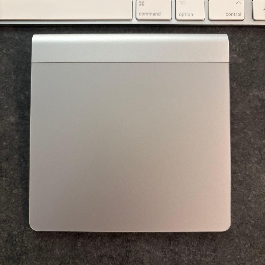 Apple Keyboard (US)ホワイトキー Trackpadセット