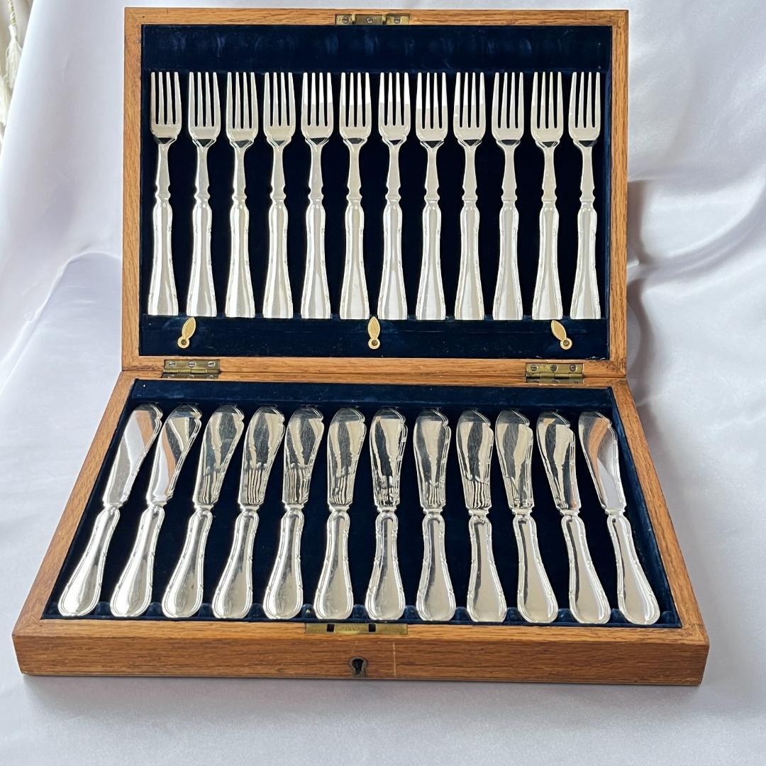 【Martin Hall 】 カトラリーセット ナイフ/フォーク 木製ケース