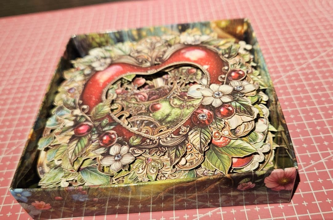 【使用済】nene様 フレーム 7箱セット コラージュ素材