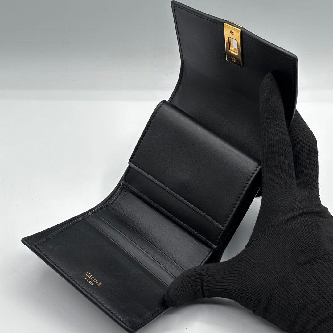 現行品 極美品 セリーヌ スモール トリフォールドウォレット16 セーズ 黒 箱