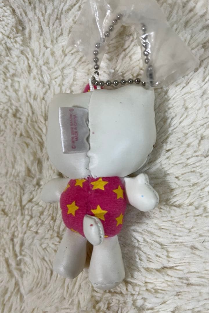 レトロ　合皮レザーハローキティ キーホルダー 希少