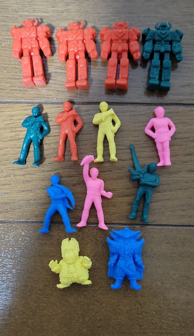 雪印戦隊ミニモデル　消しゴムフィギュア　星獣戦隊ギンガマン　レア　レトロ　年代物