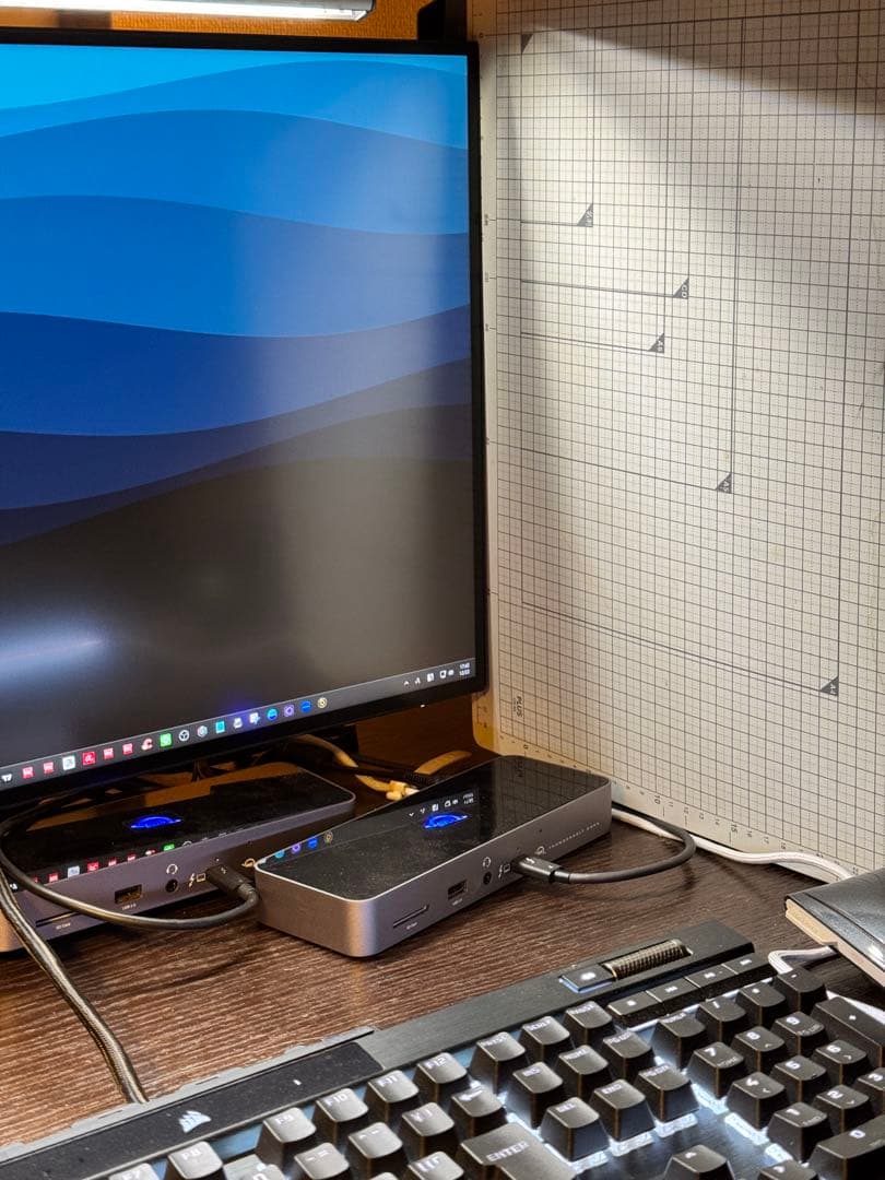 蛍光灯・電球 BENQ ScreenBer Plus