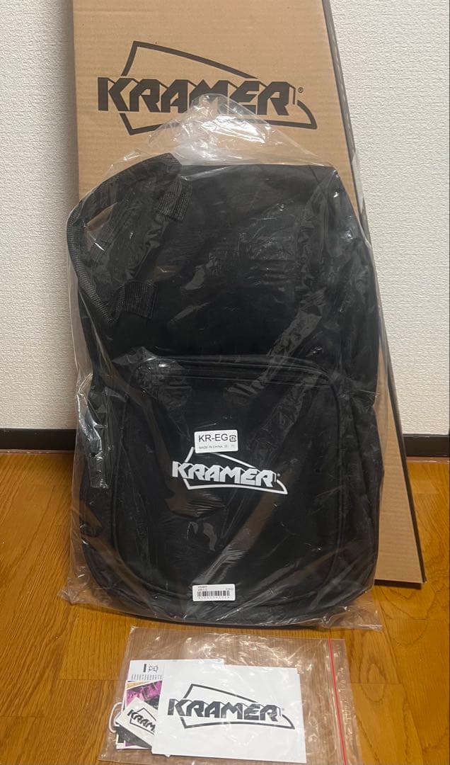 クレイマー アサルト 220 ホワイト レスポール エレキギター フロイドローズ