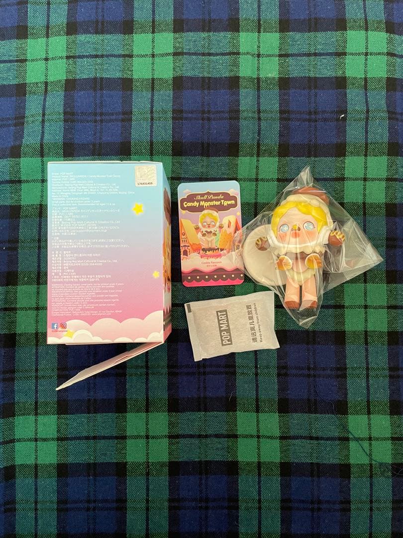 その他 POPMART SKULLPANDA Candy Monster Town