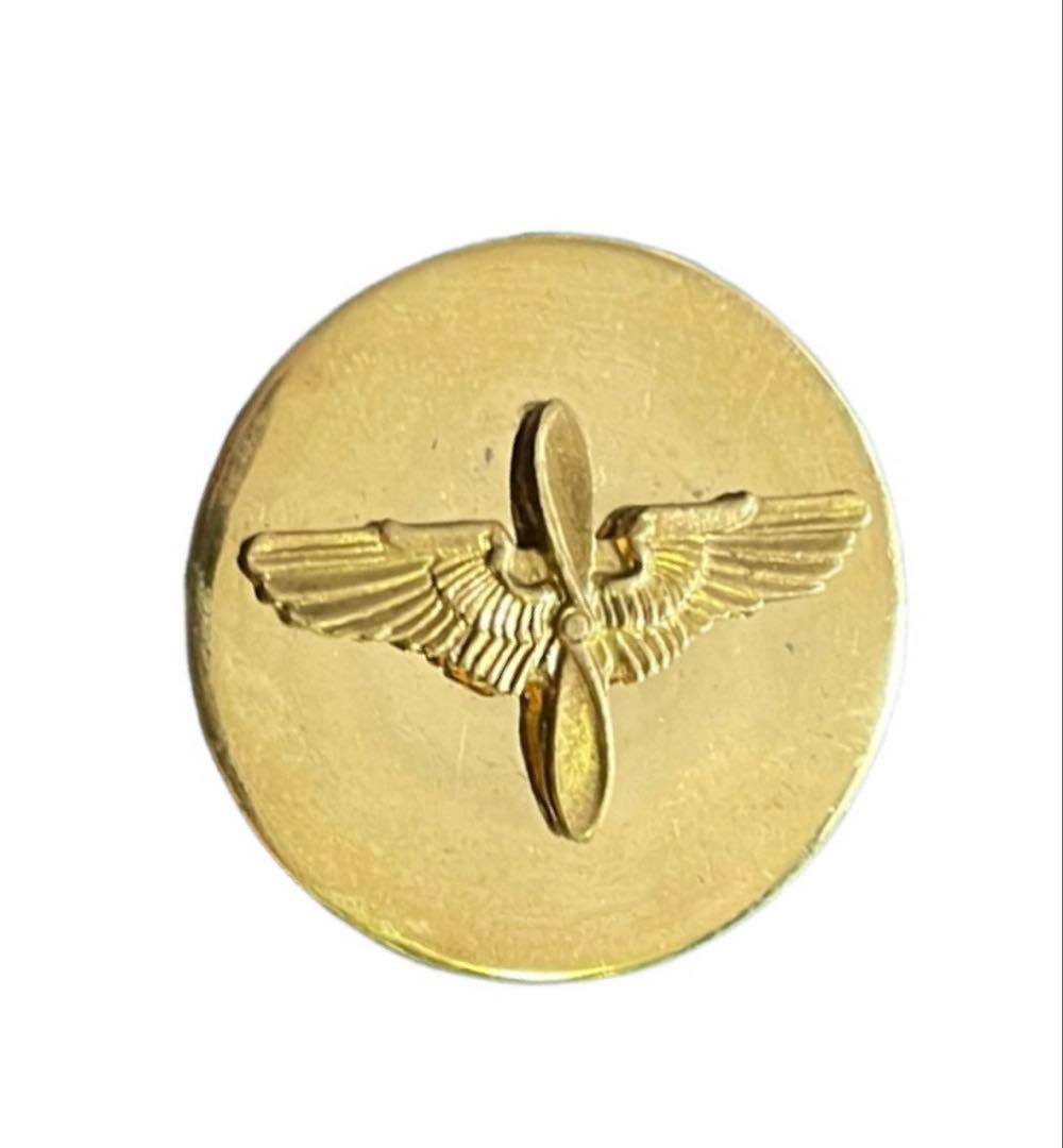 米軍陸軍航空隊本物制服用金属スクリュー式バッジ希少さん