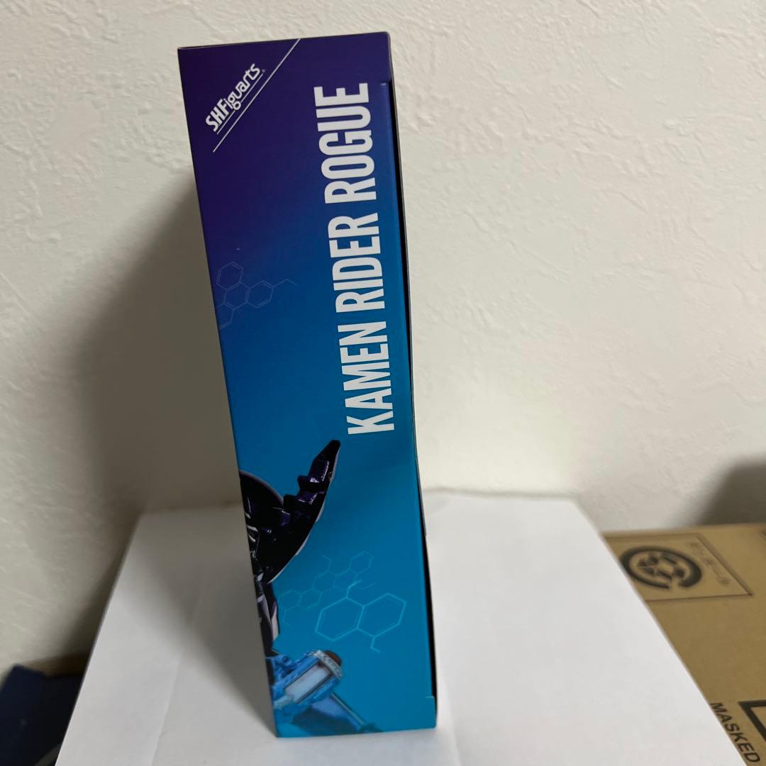 S.H.Figuarts仮面ライダーローグ　　仮面ライダービルド
