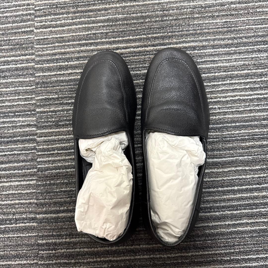 THE ROW ブラック スリッポン