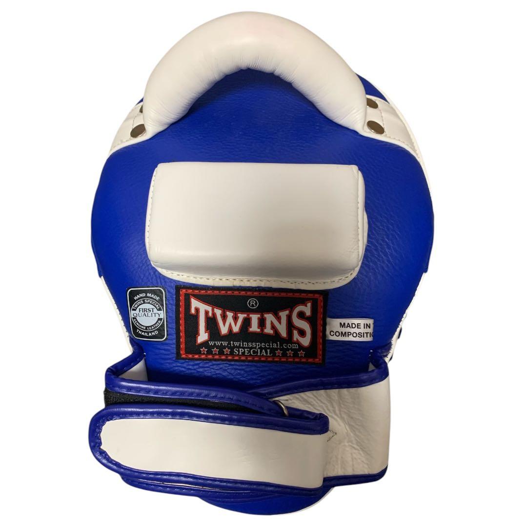 美品！TWINS ツインズ パンチングミット 左右キックボクシング ボクシング