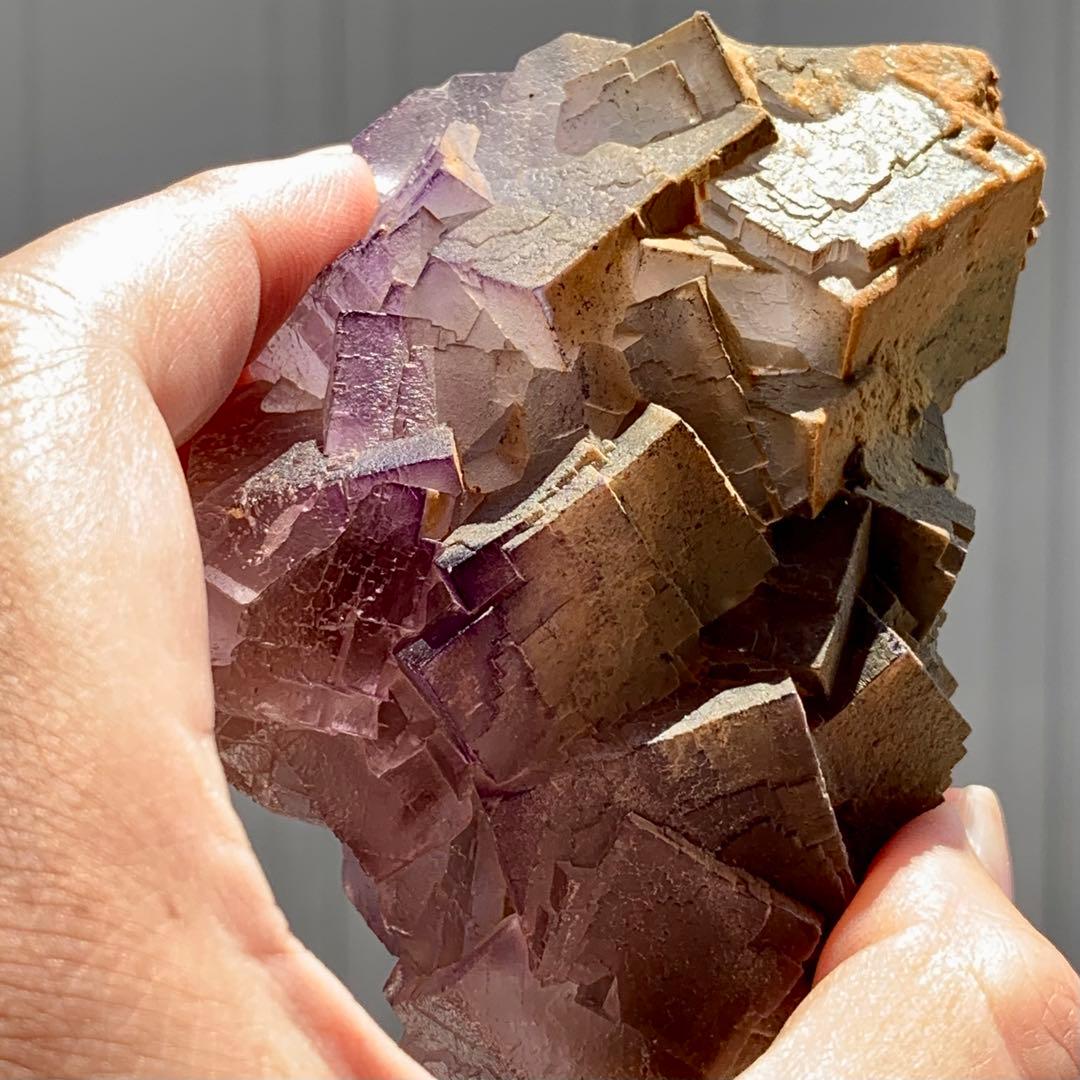 新着！スーパーキュートなフローライト原石U/鉱物標本