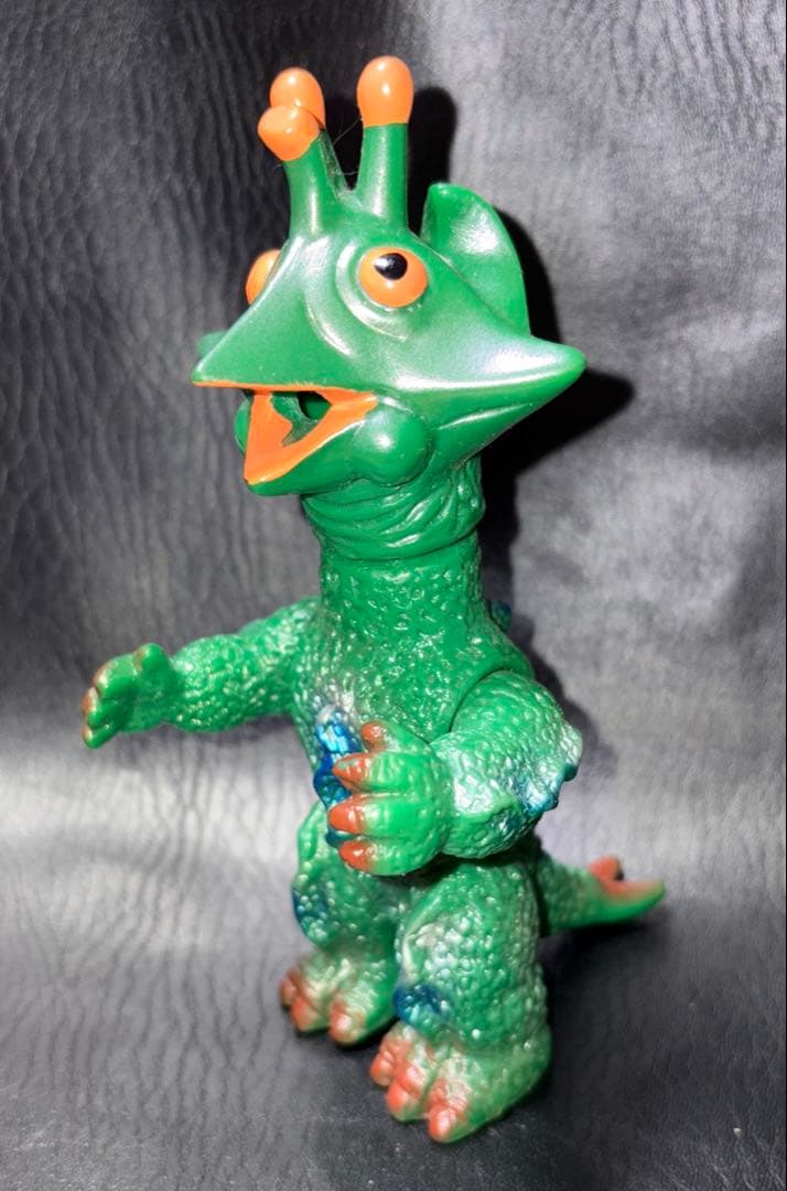 ギララソフビ最終値下げ！早いもん勝ちMARUSAN ふうせんギララ！