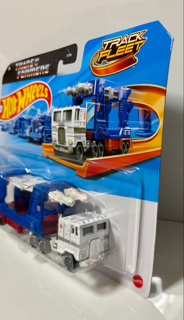 ホットウィール(2点) オプティマス＆ウルトラマグナス