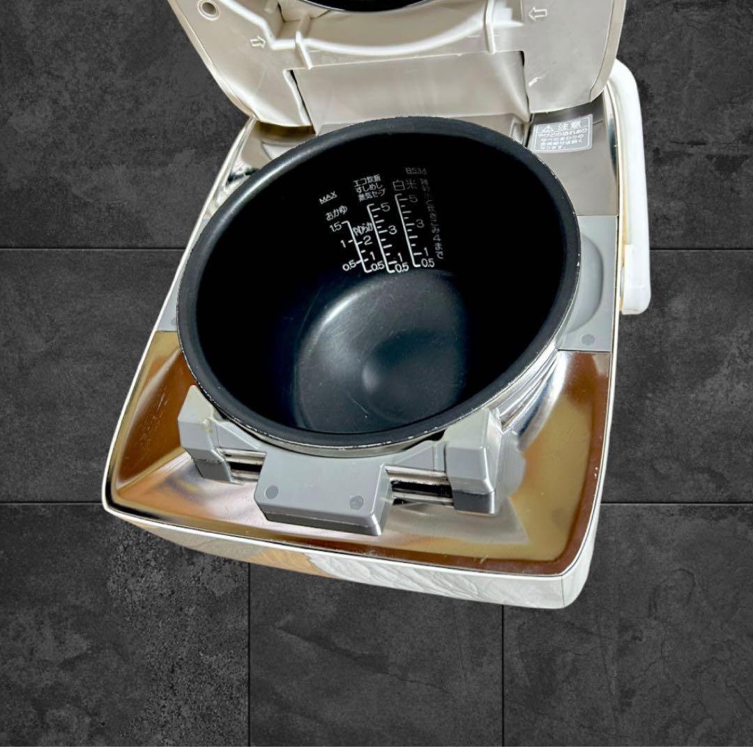 象印　NW-KA10 炎舞炊　象印マホービン　炊飯器 ホワイト