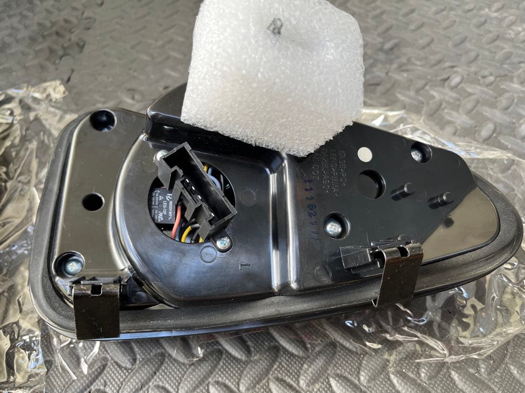 BMW mini ミニクーパーs R53 RE16 LEDテールランプ