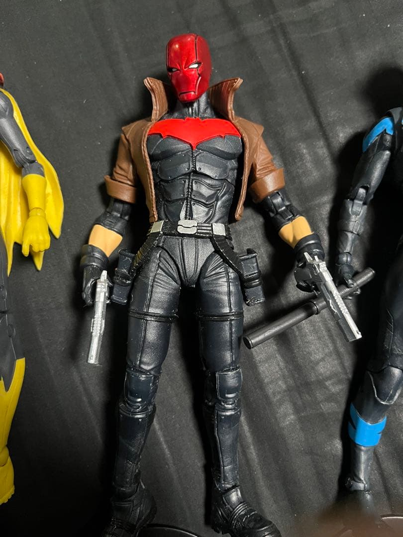 バットガール・ナイトウィング・レッドフード フィギュアセット