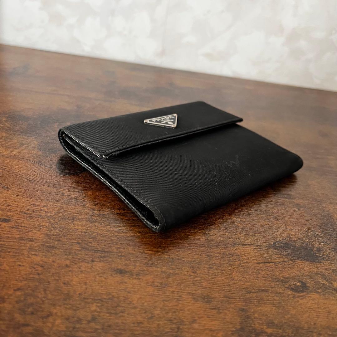 PRADA プラダ 三角プレート ナイロン×サフィアーノ ミニ財布 三つ折り財布