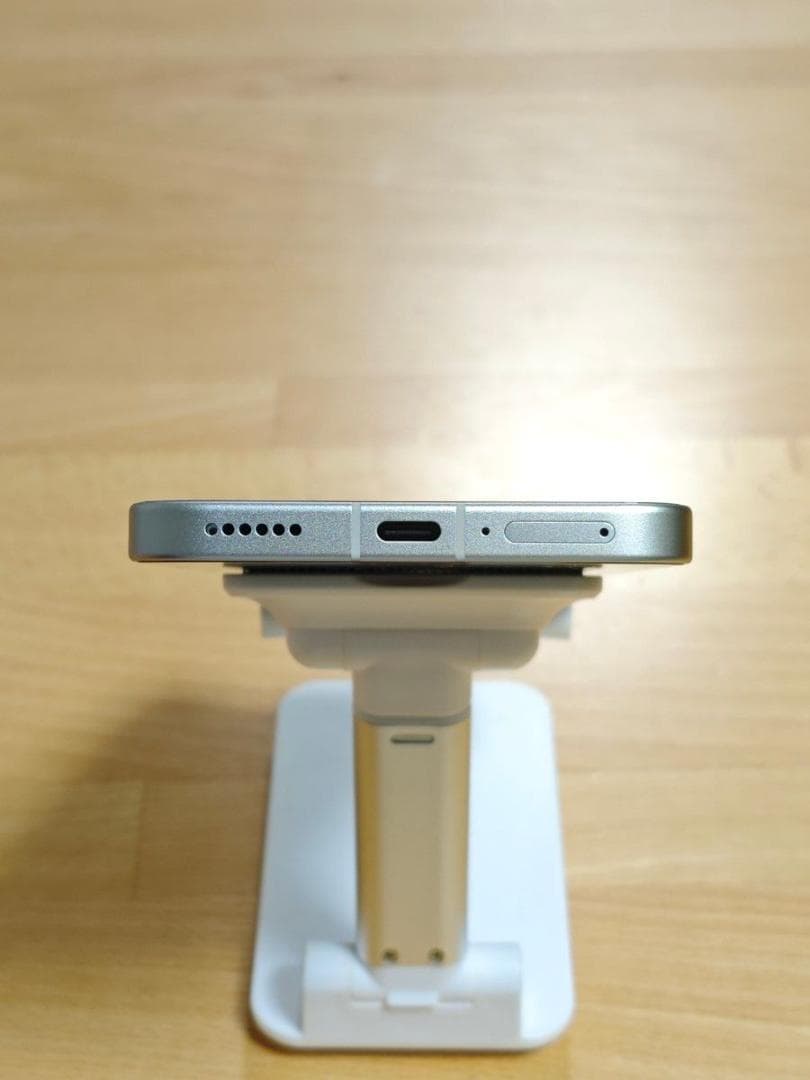 超美品 POCO F7 256GB SIMフリー Xiaomi