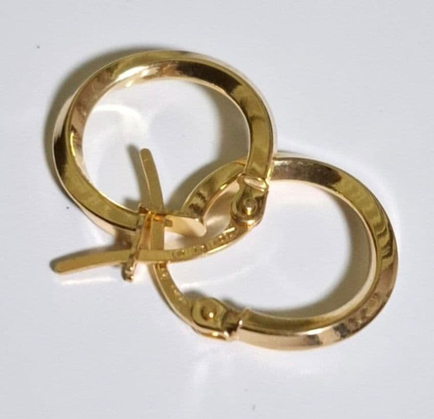 ウノアエレ k18 UNOAERRE フープピアス