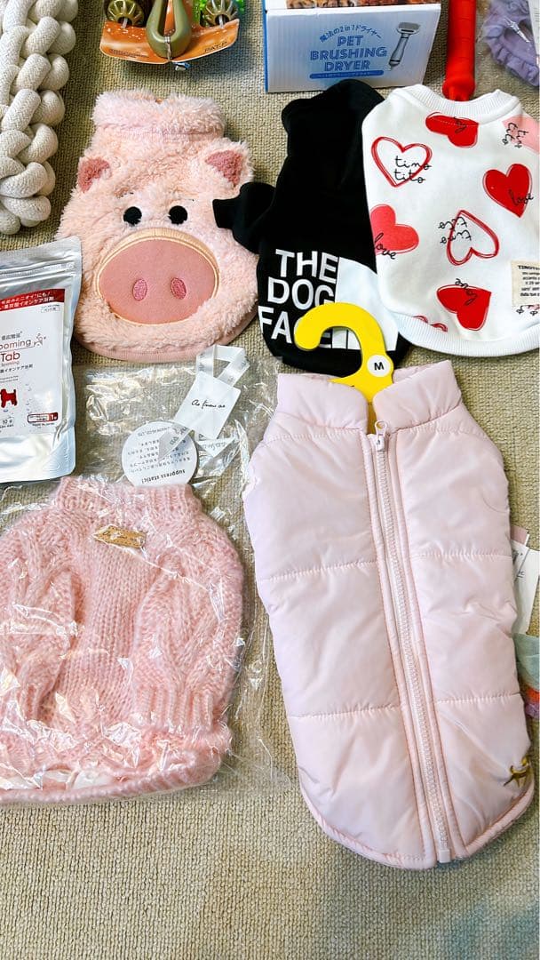 【犬用品まとめ売り】犬服・アクセサリーセットとブラシドライヤー　ジェラピケ等
