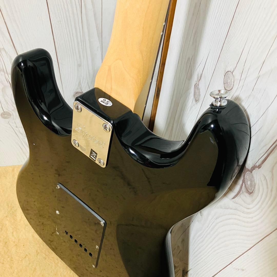 美品 Squier ストラトキャスター エレキギター Affinity 希少色