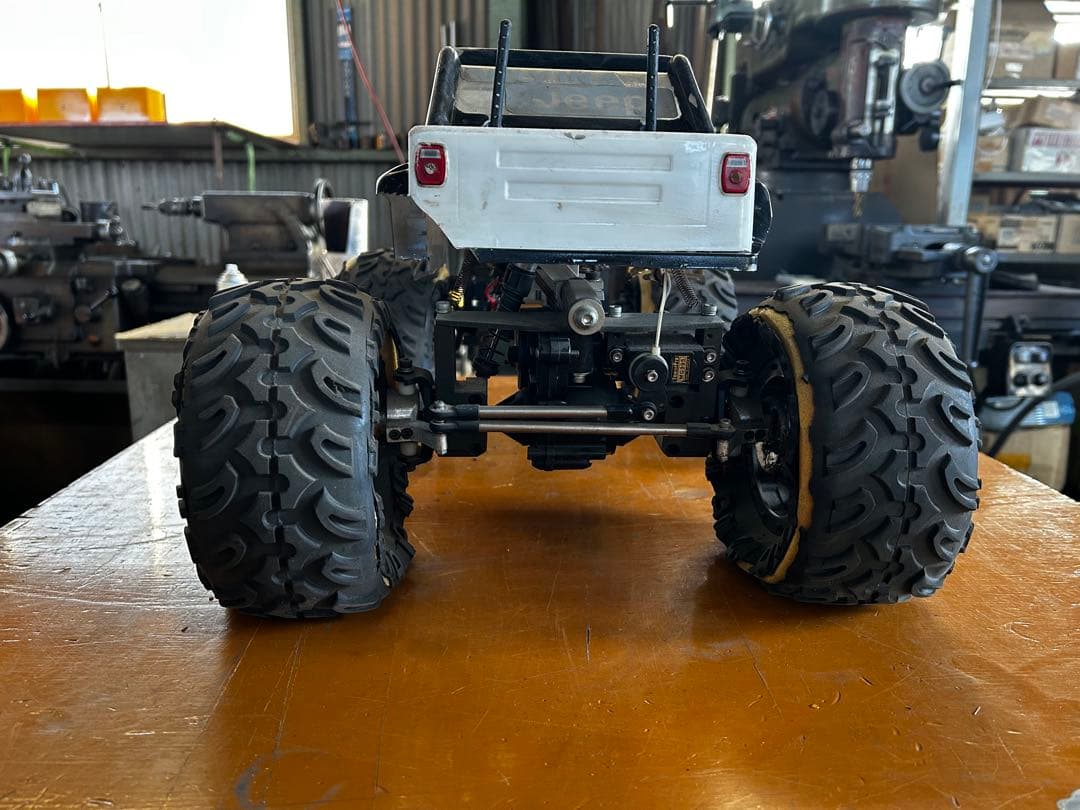 タミヤクラットバスター改　スティックシャーシ ハブリダクション4WS