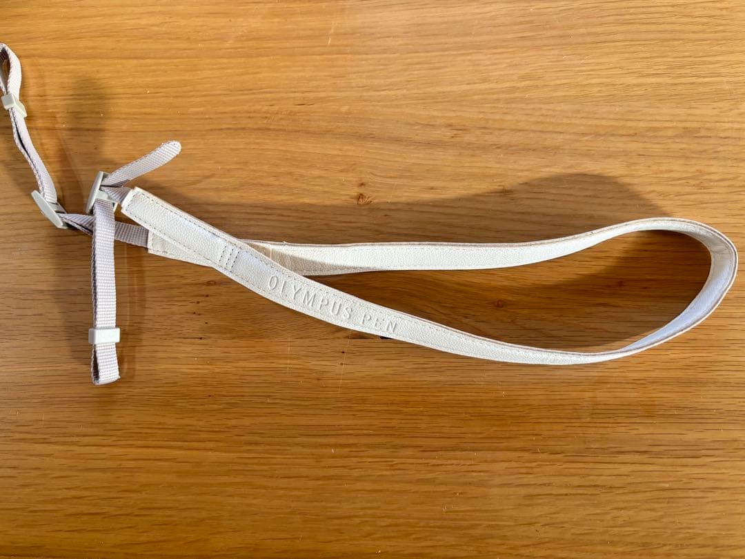 デジタルカメラ OLYMPUS PEN E-PL8