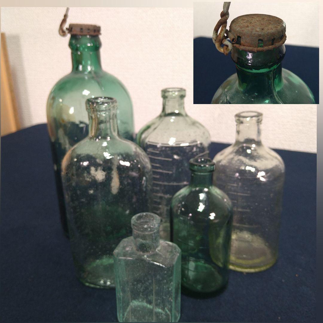 AA319 昭和レトロ薬瓶 他 気泡ガラス プレスガラス 色ガラス 18本