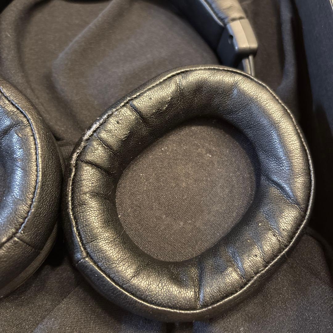 オーディオテクニカ　ATH-WS1100 ヘッドフォン　SOLID BASS