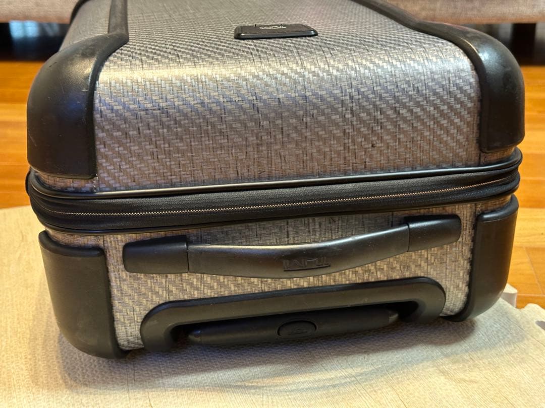 値下　Tumi テグラライト　ハードケース　機内持ち込み