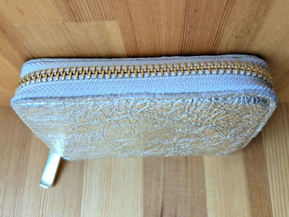 ナダヤ　mu本革 Rファスナー コンパクト財布 HAKU