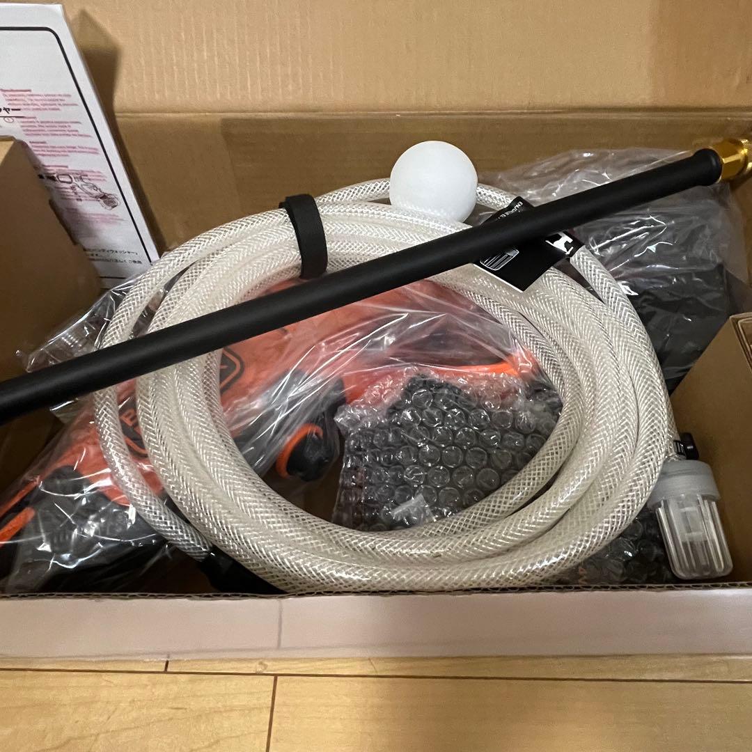 【新品】ブラック＆デッカー／18V高圧ハンディウオッシャー（BCPC18D1）