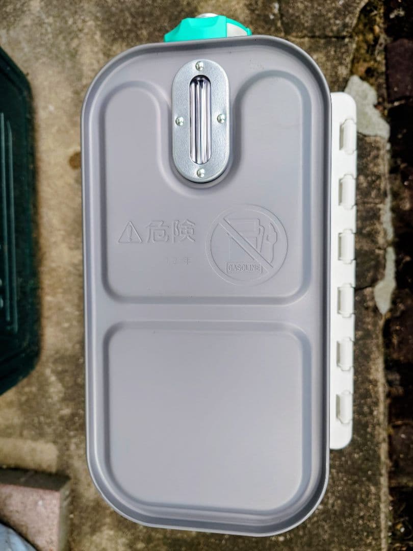 １番小さいタイプのダイニチ石油ブルーヒーター