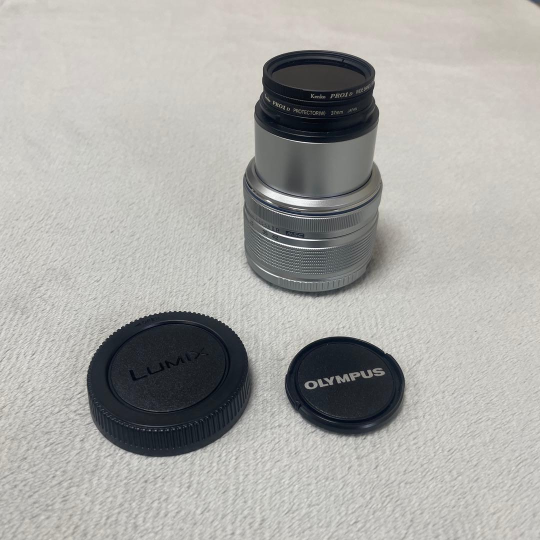 OLYMPUS M.ZUIKO DIGITAL 14-42mm シルバー