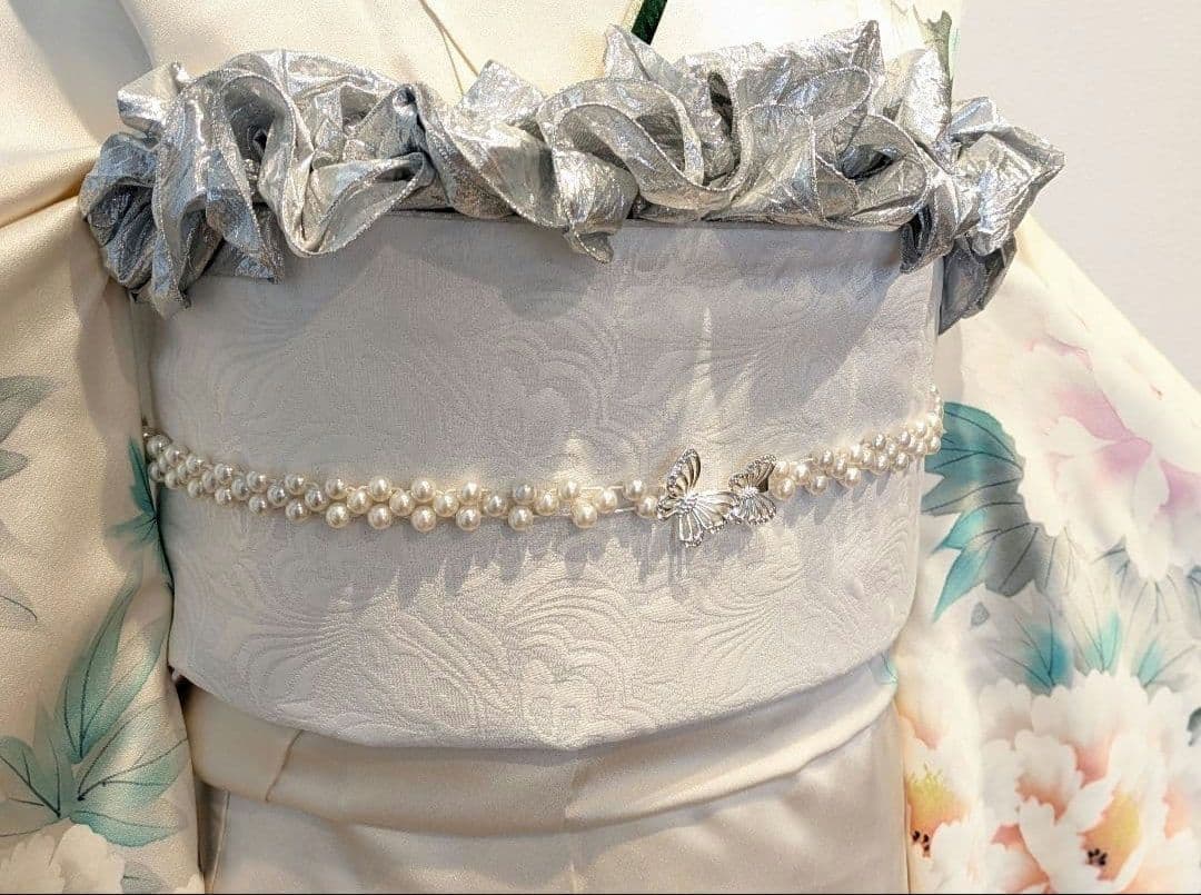 振袖フルセット9点 手描き 白 金彩 逸品 成人式