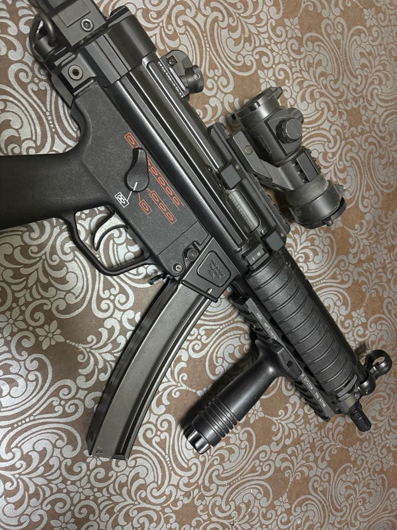 東京マルイ 次世代電動ガン MP5