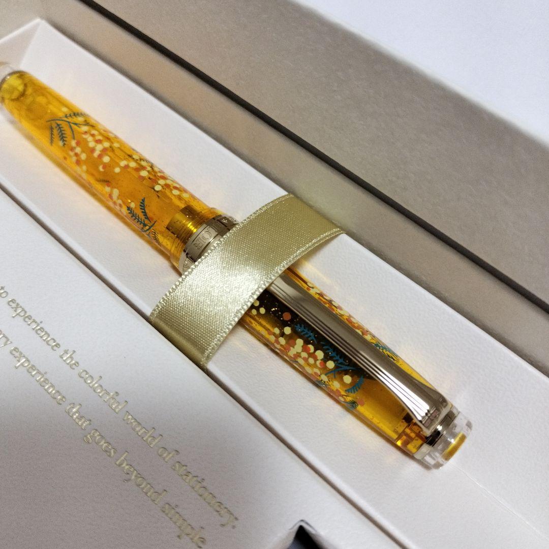 アンコーラ　限定万年筆　ミモザ　クリアイエロー