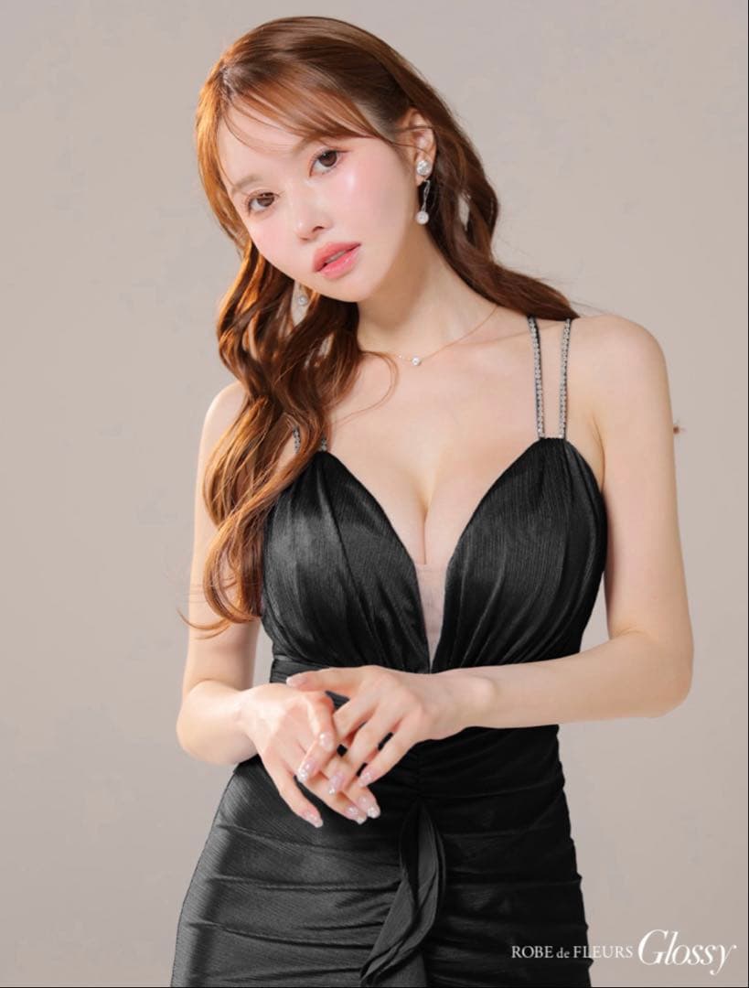 ローブドフルール　グロッシー　サテン　キャバロングドレス