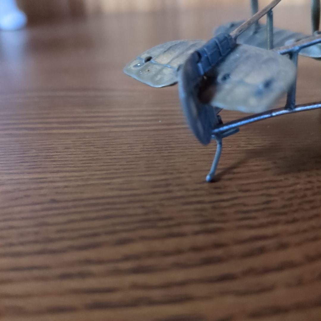 レトロな　金属製 飛行機模型 二重翼デザイン