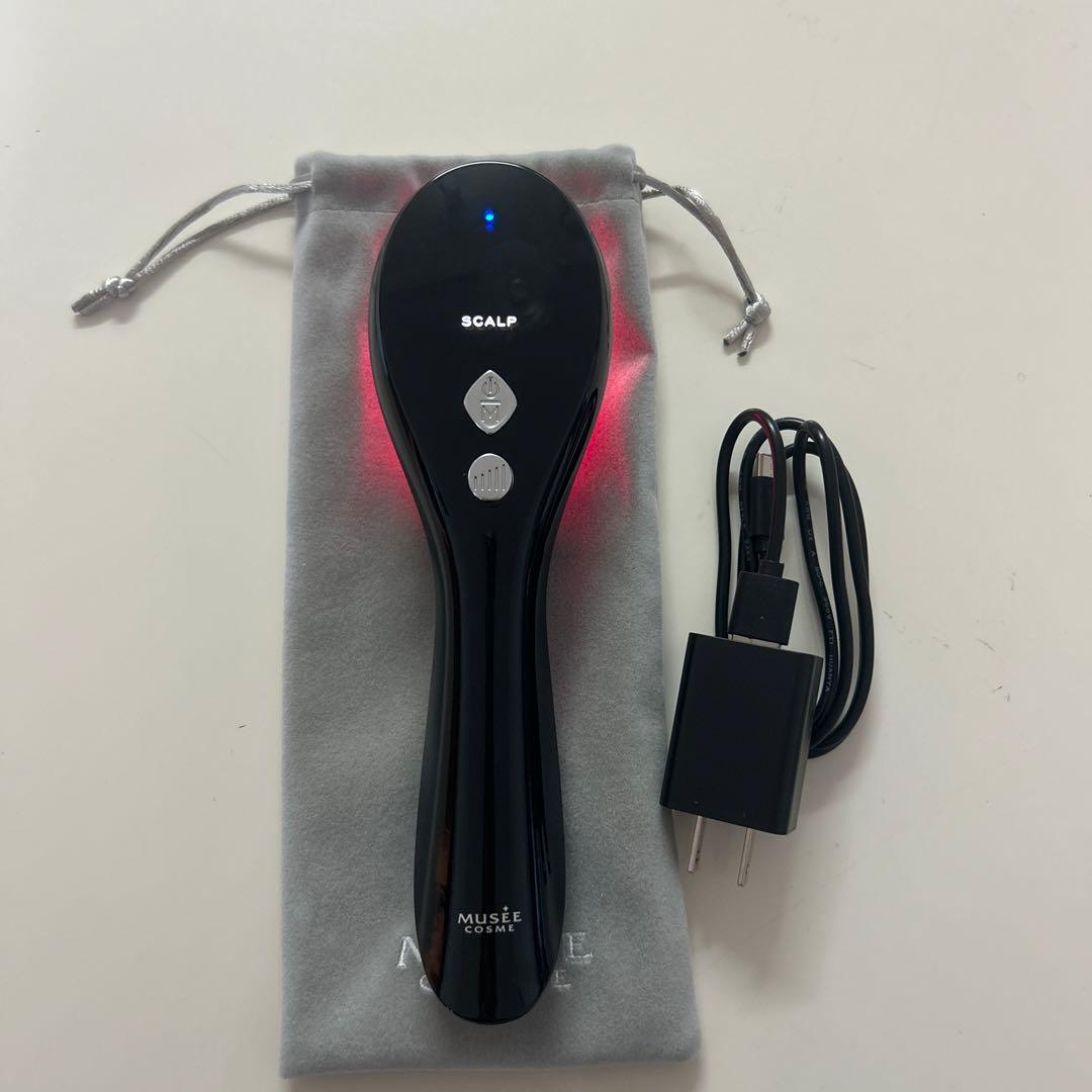 MUSÉE COSMÉ 美顔器 ブラック 充電器・収納袋付き