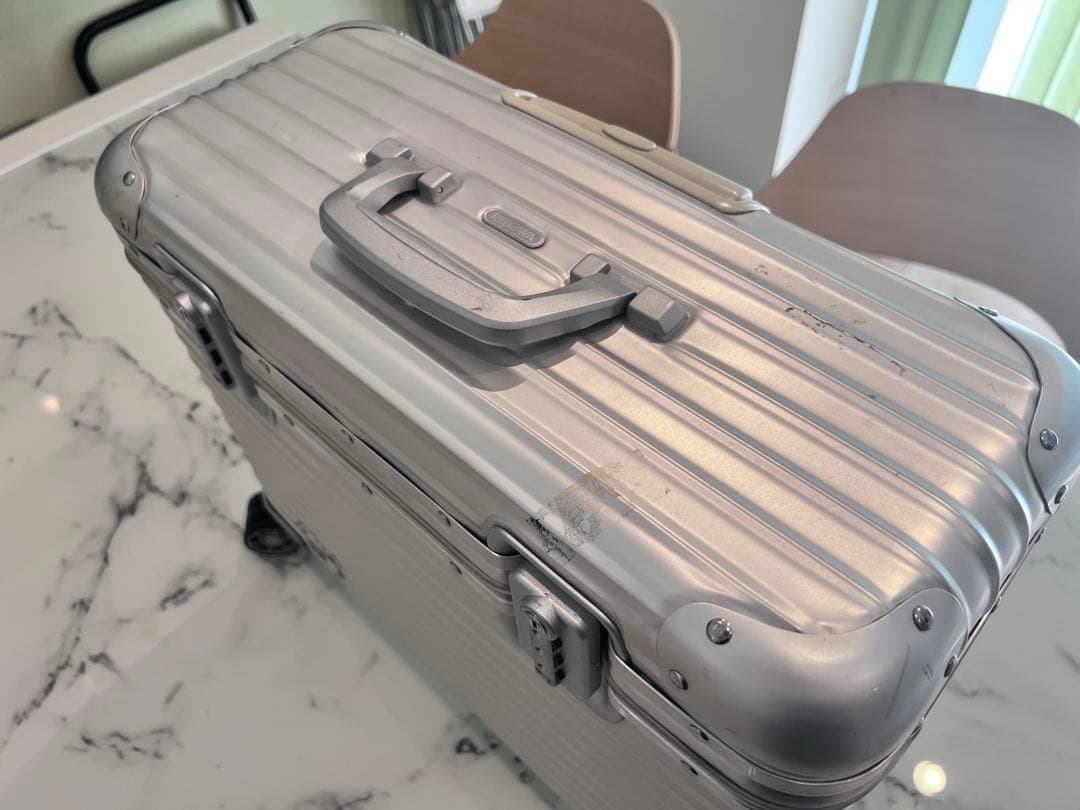 【入手困難】廃盤 旧型 RIMOWA リモワ パイロット 4輪