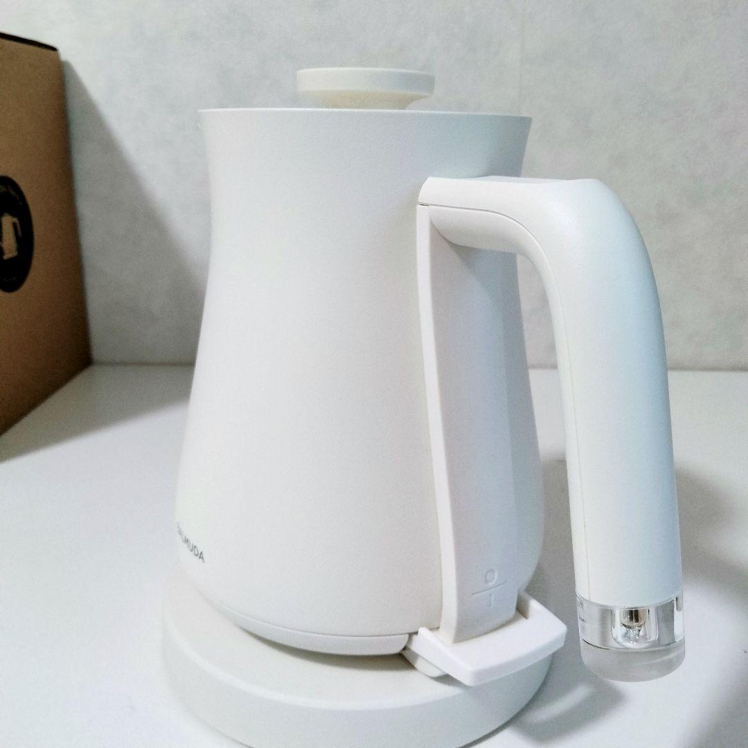 BALMUDA バルミューダ　電気ケトル　ホワイト　815