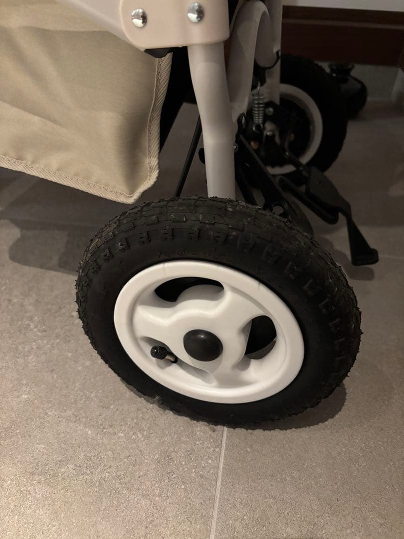 エアバギー　AirBuggy Dome3 ラージ　アーバンホワイト