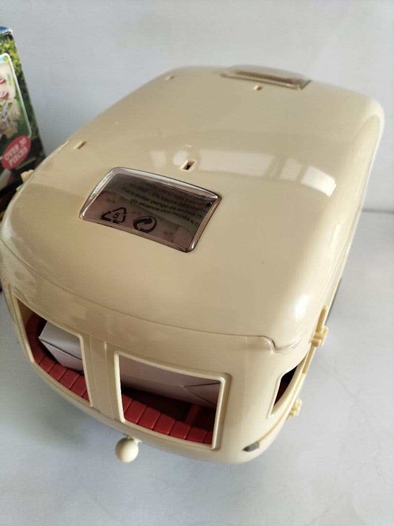 確認用。シルバニア　UK キャラバン　ファミリーカー