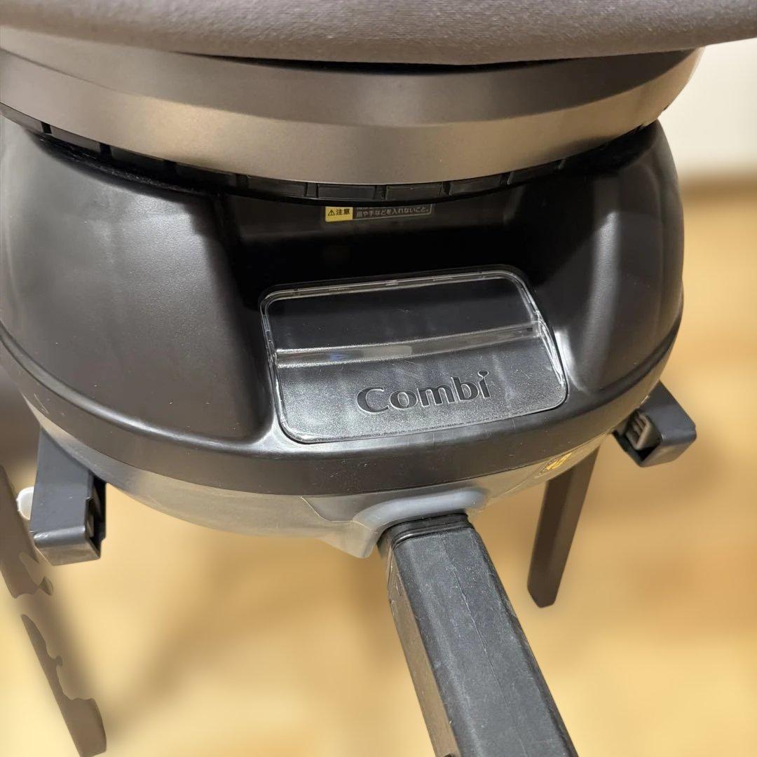 Combi クルムーヴ スマート ISOFIX エッグショック