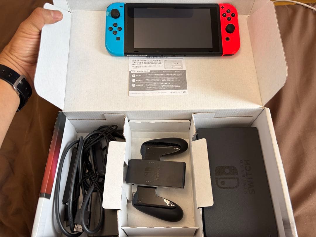 Nintendo Switch 本体 （中古）