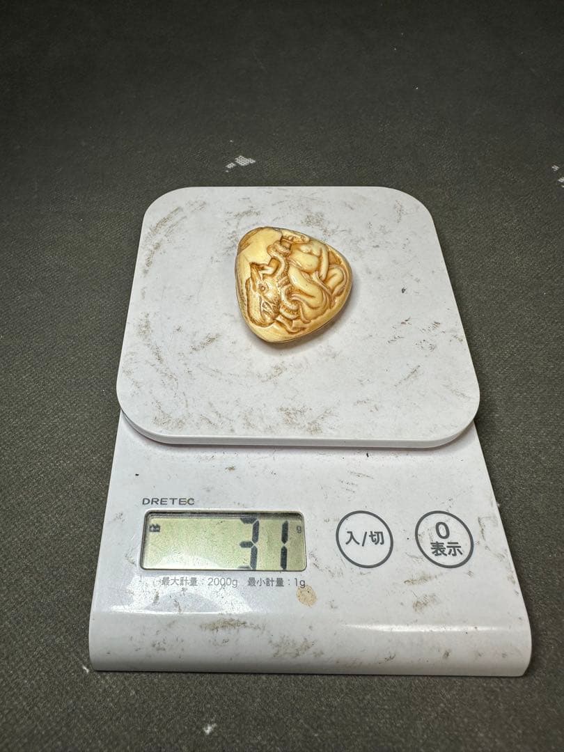 極上　浮世絵春画　根付　天然素材　アンティーク　骨董　飾り物　古美術　置物