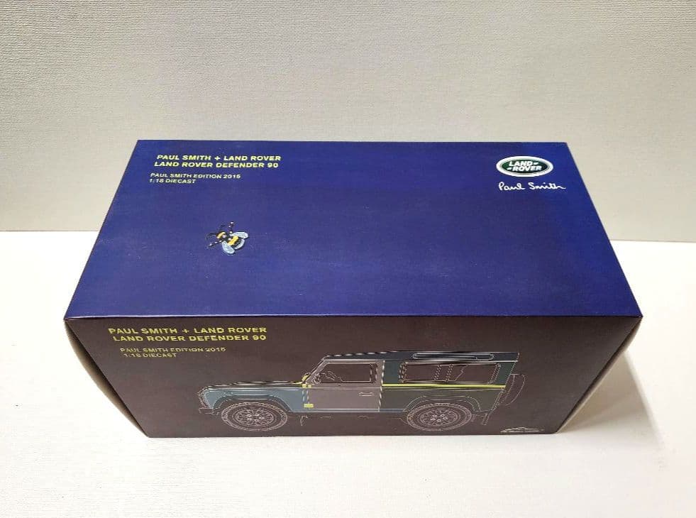 ポール・スミス　ランドローバー　1/18　マルチカラー